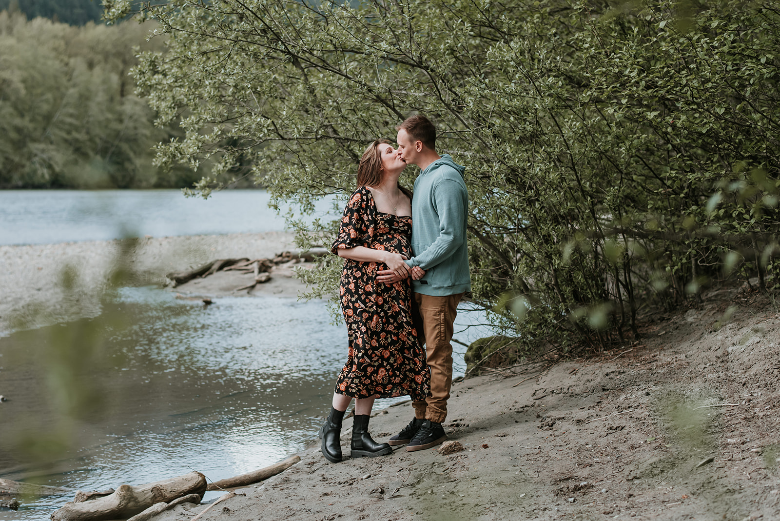 Squamish family and maternity photography by Darby Magill