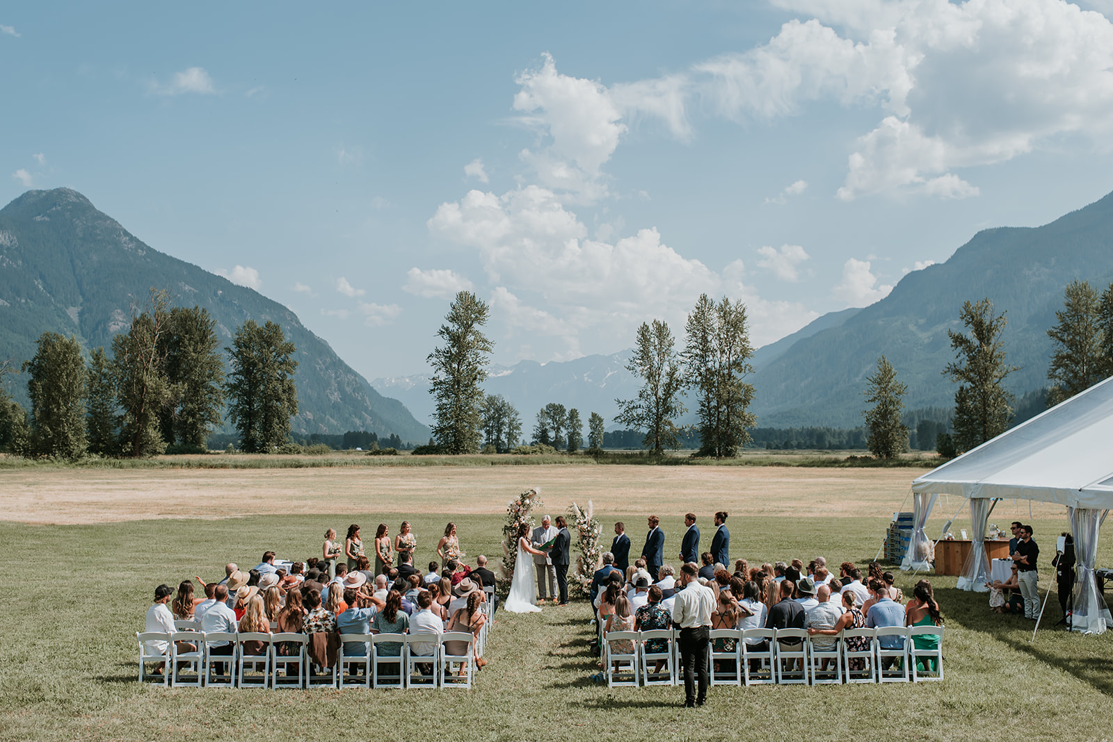 Pemberton wedding photography by Darby Magill