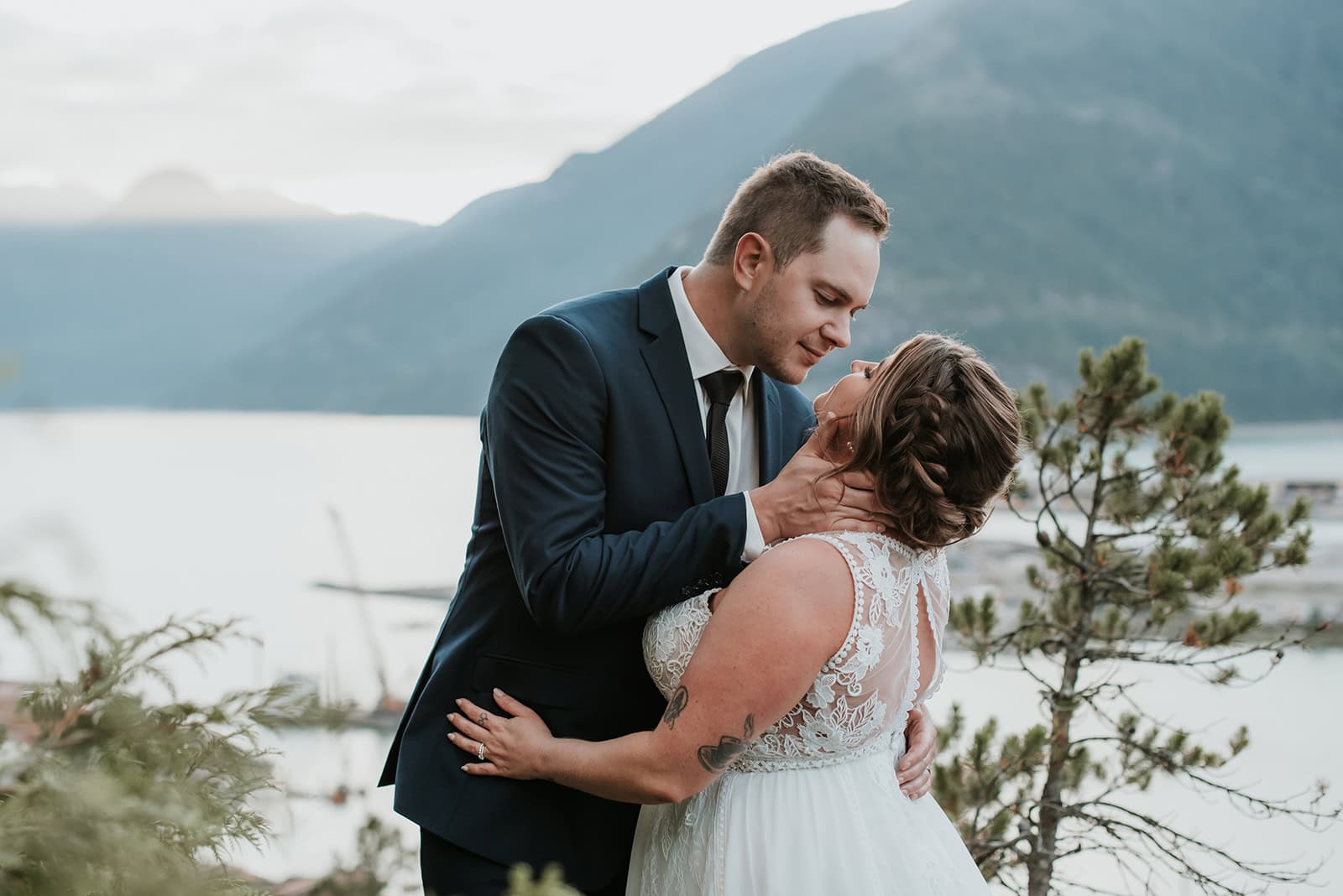 Squamish elopement photography by Darby Magill