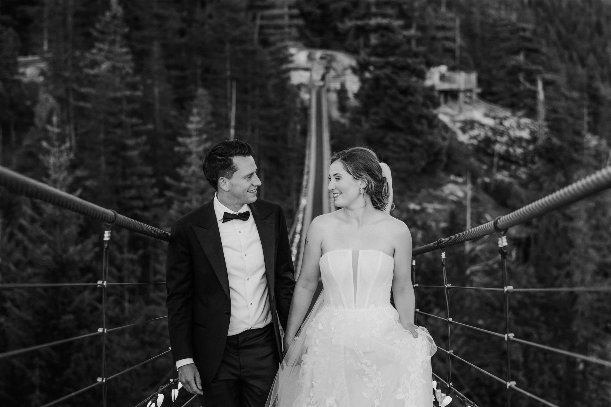 Summer wedding at the Sea to Sky Gondola in Squamish BC